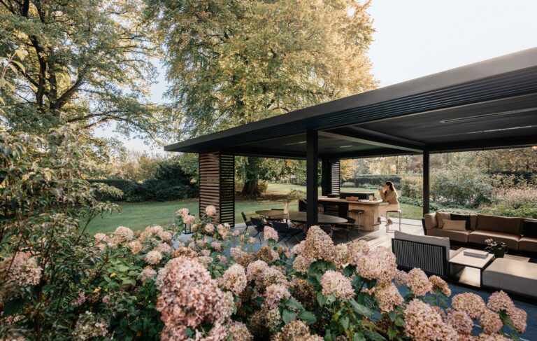 Office-Amani_autumn_2024_Hannes_Otte_2266