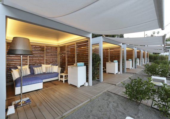 renson-commercial-pergola-8